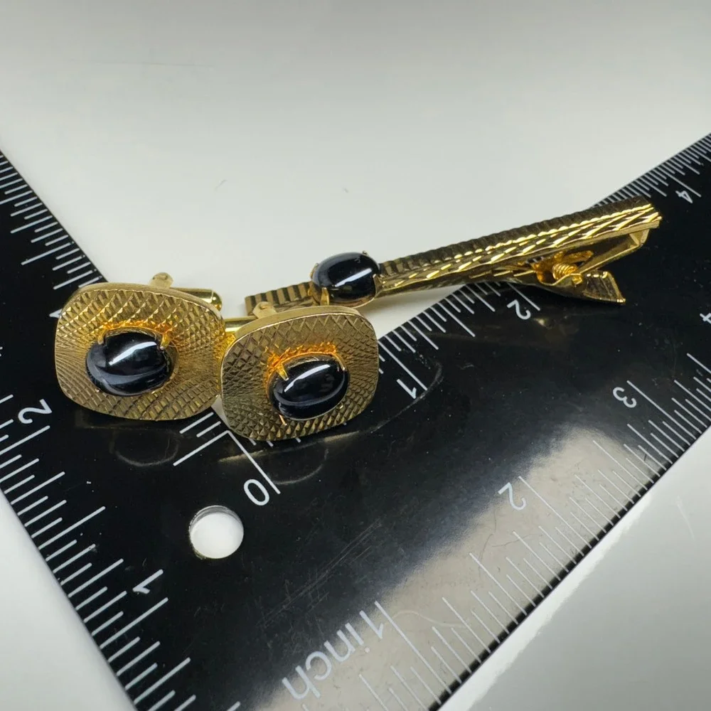 Taiwan Jewelry Gold‎ Tone Black Cufflinks and Tie Clip Set